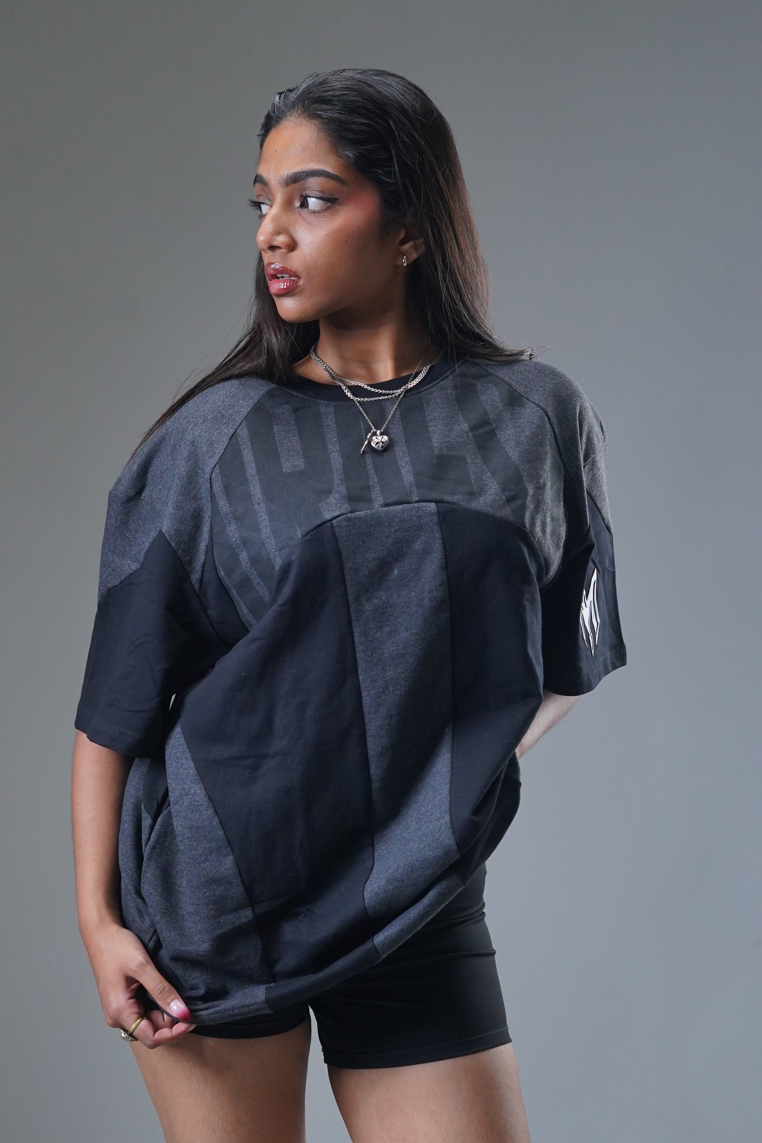 The "MIRAE" Paneled Heavyweight Female Tee (Shadow Black & Dark Grey)