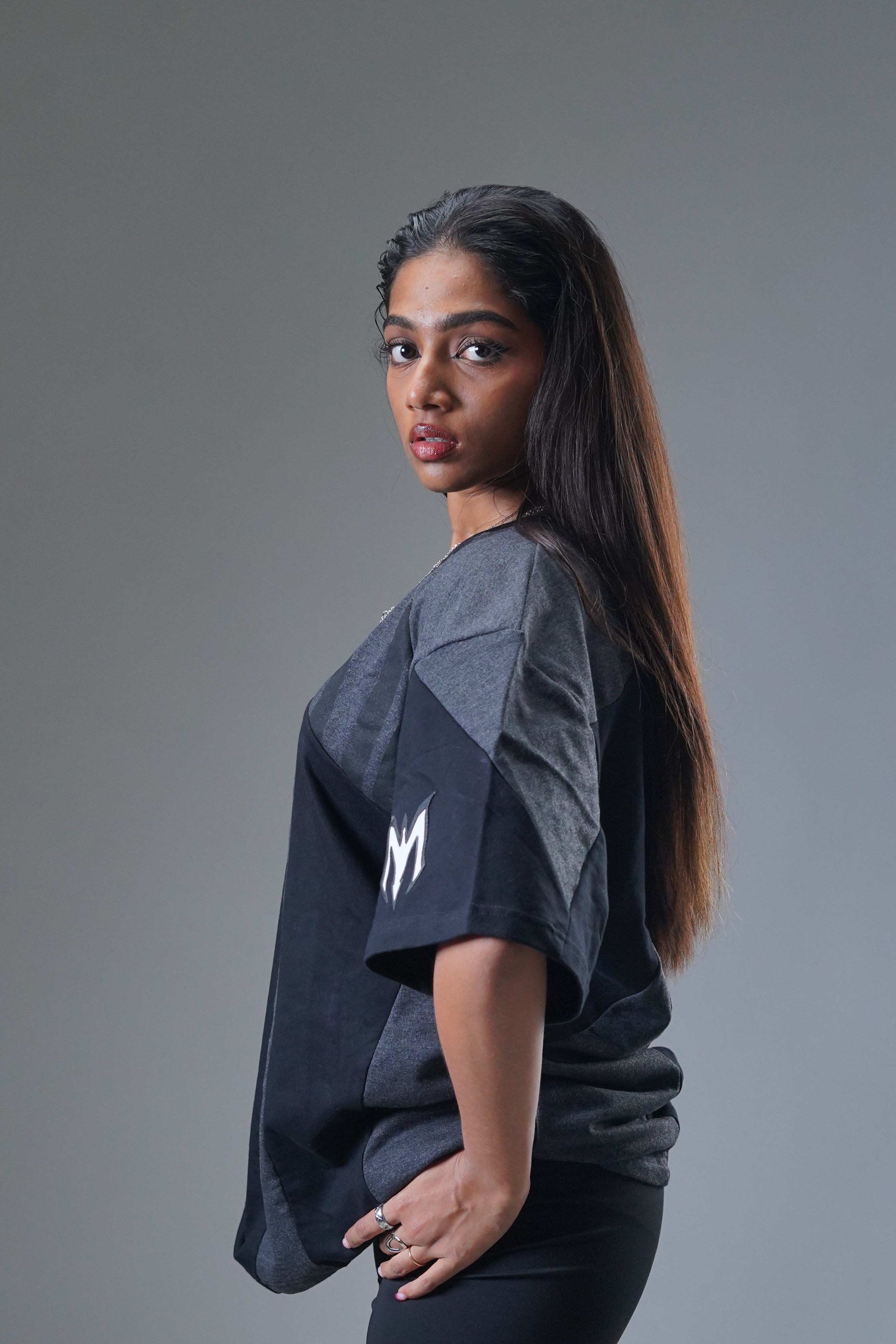 The "MIRAE" Paneled Heavyweight Female Tee (Shadow Black & Dark Grey)