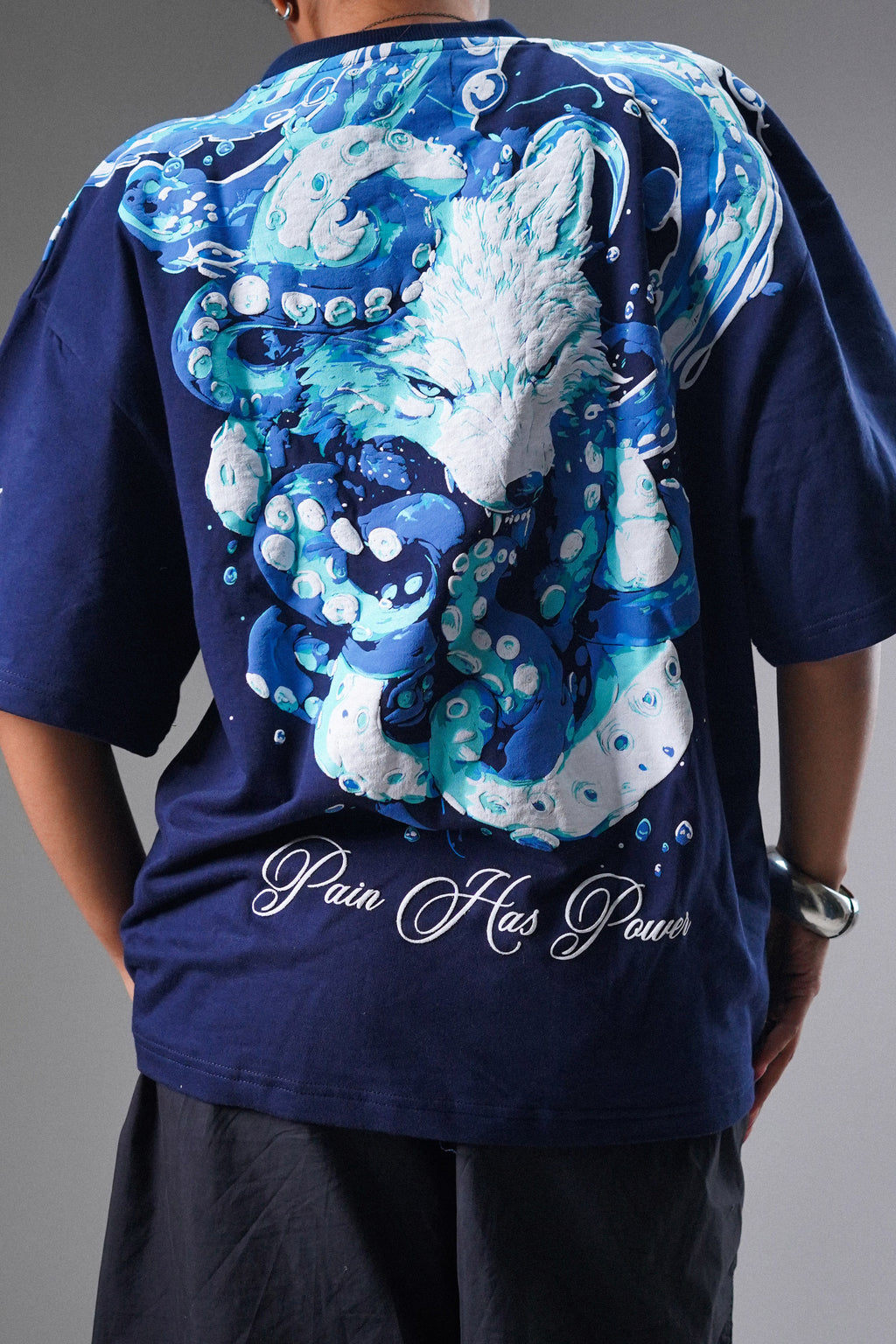 The "Pain Has Power" Heavyweight Female Tee