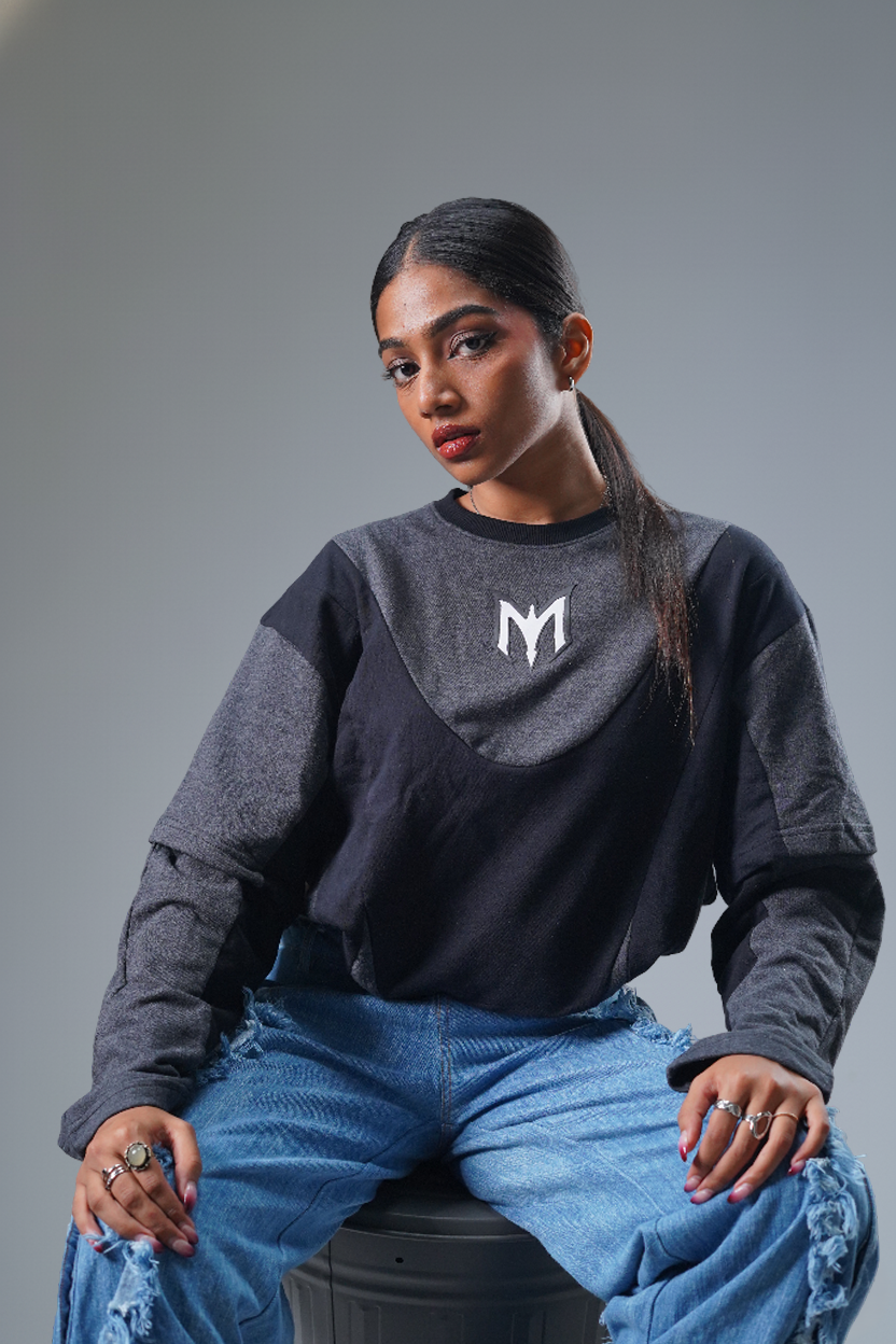 Layered Cut & Sew Panel Femele Tee (Black & Grey)